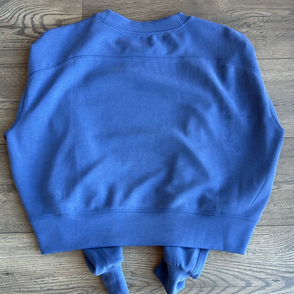 Lululemon Buttery Soft Cropped Sweatshirt - Picture 5 of 6